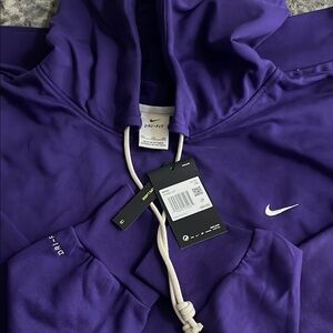 Nike Dri-FIT Hoodie in Rich Purple